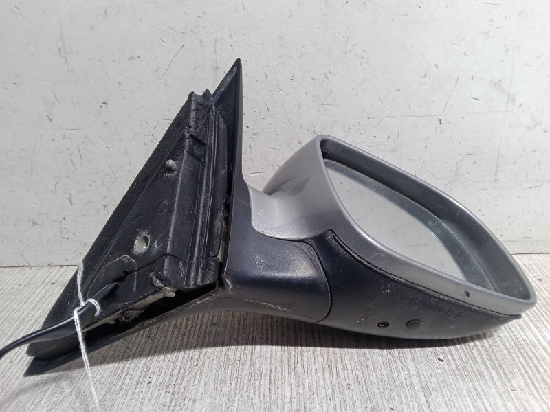 Recambio de retrovisor electrico derecho para volkswagen passat b5.5 (3b3) 1.8 t 20v referencia OEM IAM    Recambio de retrovisor electrico derecho para volkswagen passat b5.5 (3b3) 1.8 t 20v referencia OEM IAM