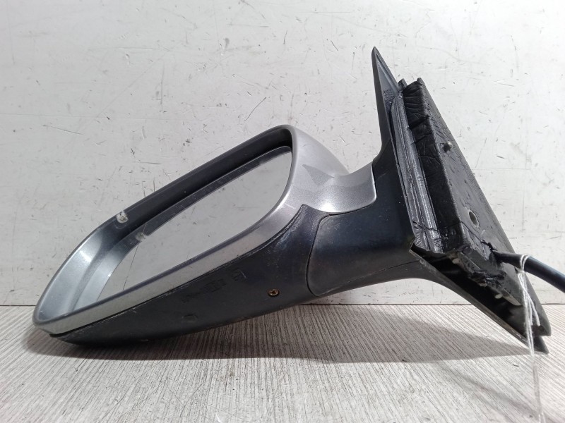 Recambio de retrovisor electrico izquierdo para volkswagen passat b5.5 (3b3) 1.8 t 20v referencia OEM IAM    Recambio de retrovisor electrico izquierdo para volkswagen passat b5.5 (3b3) 1.8 t 20v referencia OEM IAM