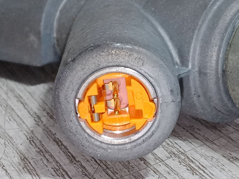 Recambio de cinturon seguridad delantero izquierdo para renault espace iv (jk0/1_) 2.0 dci (jk01, jk02, jk1j, jk1k, jk1h) refere