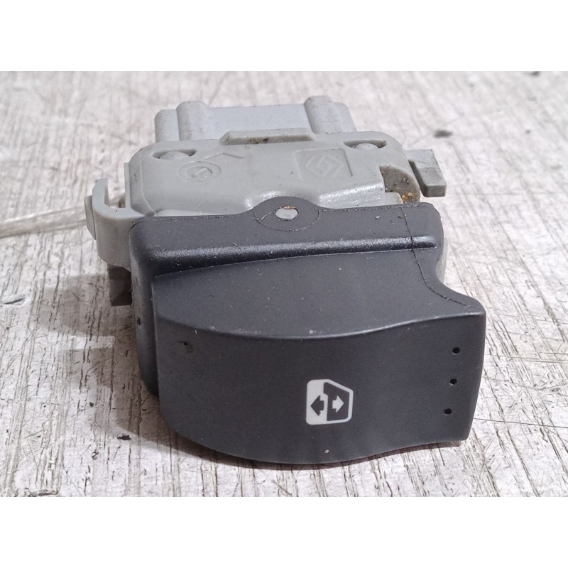 Recambio de mando elevalunas delantero derecho para renault espace iv (jk0/1_) 2.0 dci (jk01, jk02, jk1j, jk1k, jk1h) referencia