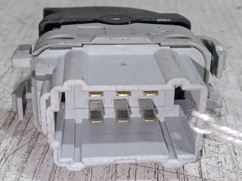 Recambio de mando elevalunas delantero derecho para renault espace iv (jk0/1_) 2.0 dci (jk01, jk02, jk1j, jk1k, jk1h) referencia