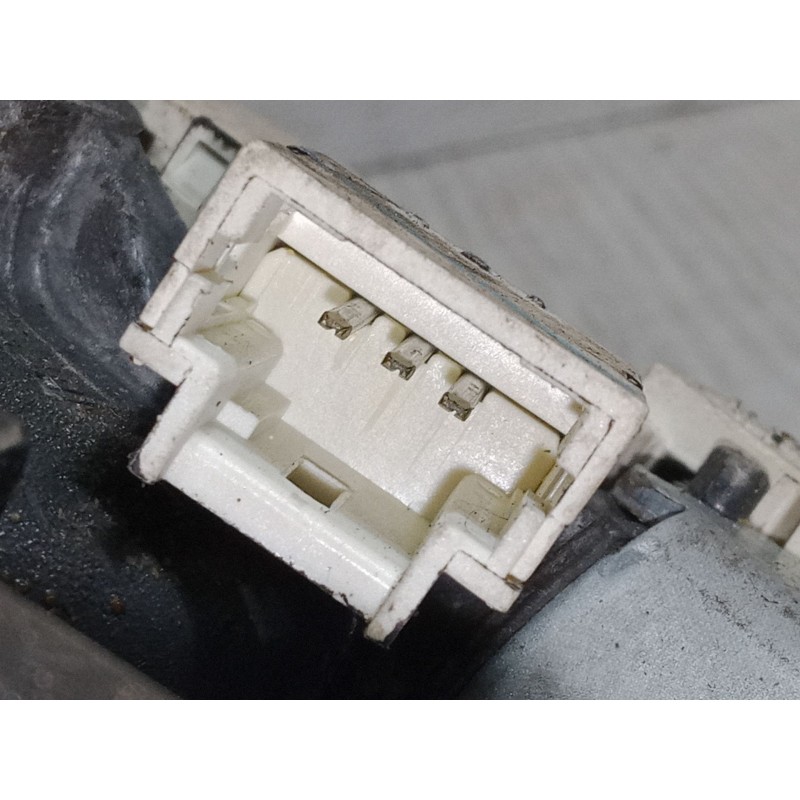 Recambio de motor limpia trasero para toyota corolla verso (zer_, zze12_, r1_) 2.2 d-4d (aur10_) referencia OEM IAM 9631473680   Recambio de motor limpia trasero para toyota corolla verso (zer_, zze12_, r1_) 2.2 d-4d (aur10_) referencia OEM IAM 9631473680