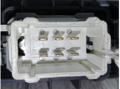 Recambio de mando elevalunas trasero derecho para renault espace iv (jk0/1_) 2.0 dci (jk01, jk02, jk1j, jk1k, jk1h) referencia O 2