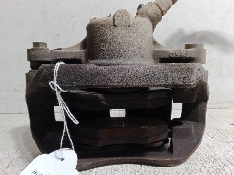 Recambio de pinza freno delantera derecha para renault kangoo (kc0/1_) 1.5 dci referencia OEM IAM    Recambio de pinza freno delantera derecha para renault kangoo (kc0/1_) 1.5 dci referencia OEM IAM