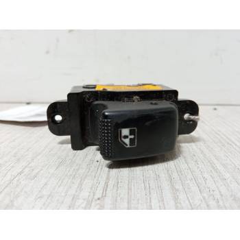 MANDO ELEVALUNAS TRASERO IZQUIERDO 935811G001 