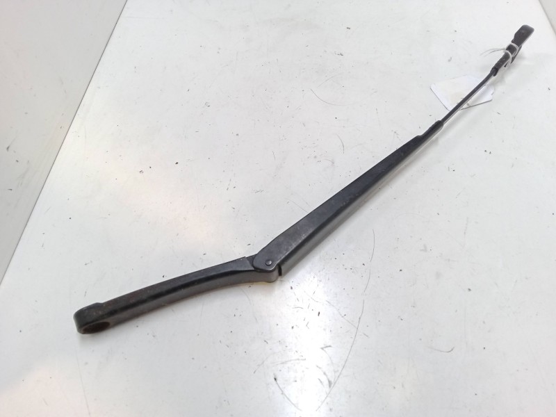 Recambio de brazo limpia delantero izquierdo para volkswagen golf v (1k1) 1.6 referencia OEM IAM   