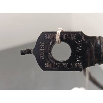 ANCLAJE CINTURON DELANTERO DERECHO 5NA857756A 