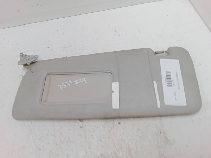 Recambio de parasol izquierdo para bmw 3 (e46) 320 d referencia OEM IAM   