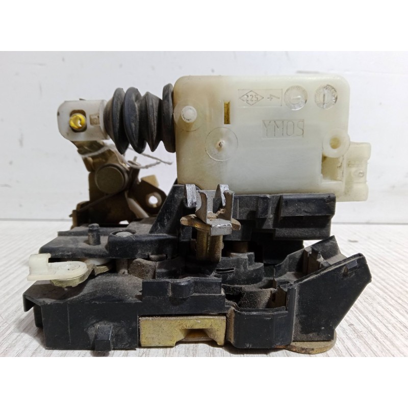 Recambio de cerradura puerta delantera derecha para renault kangoo (kc0/1_) 1.4 (kc0c, kc0h, kc0b, kc0m) referencia OEM IAM   