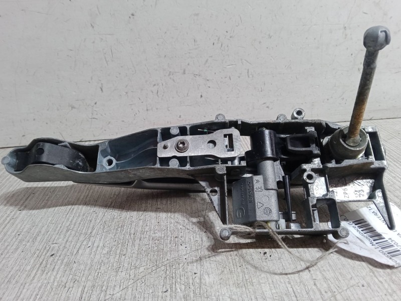 Recambio de maneta exterior puerta delantera izquierda para citroën c4 picasso i monospace (ud_) 1.6 hdi referencia OEM IAM   