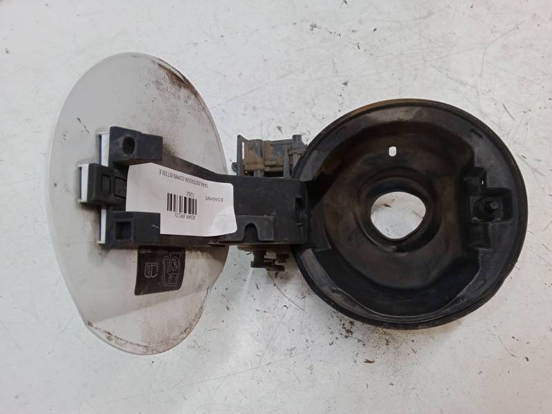 TAPA EXTERIOR COMBUSTIBLE 