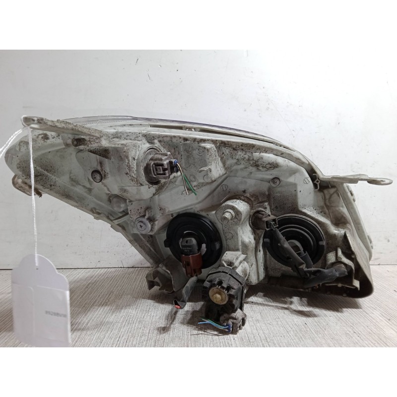 Recambio de faro izquierdo para toyota corolla verso (_e12_) 2.0 d-4d (cde120_) referencia OEM IAM    Recambio de faro izquierdo para toyota corolla verso (_e12_) 2.0 d-4d (cde120_) referencia OEM IAM