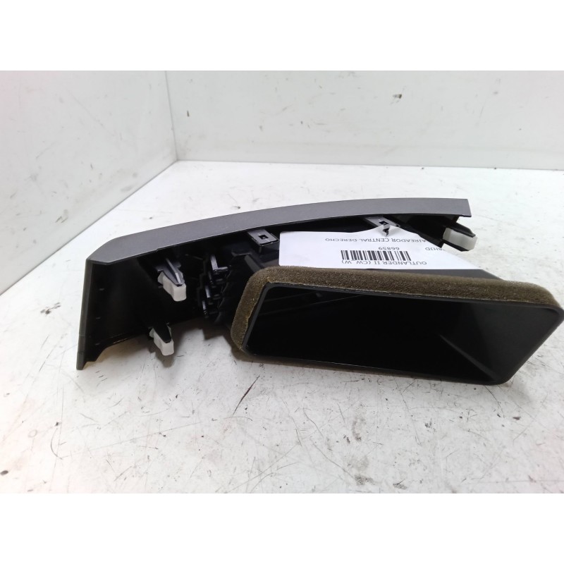 Recambio de aireador central derecho para mitsubishi outlander ii (cw_w) 2.2 di-d referencia OEM IAM    Recambio de aireador central derecho para mitsubishi outlander ii (cw_w) 2.2 di-d referencia OEM IAM