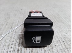 Recambio de boton apertura/cierre deposito para citroën c4 picasso i monospace (ud_) 1.6 hdi referencia OEM IAM 96530658XT  