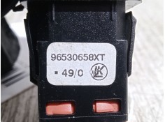 Recambio de boton apertura/cierre deposito para citroën c4 picasso i monospace (ud_) 1.6 hdi referencia OEM IAM 96530658XT   2