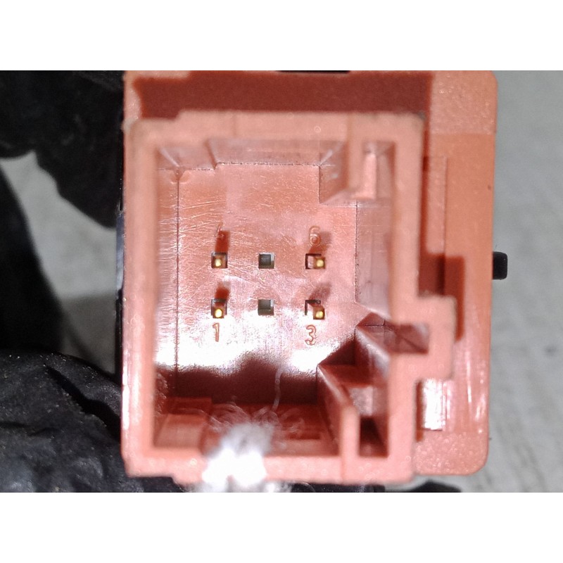 Recambio de boton apertura/cierre deposito para citroën c4 picasso i monospace (ud_) 1.6 hdi referencia OEM IAM 96530658XT  