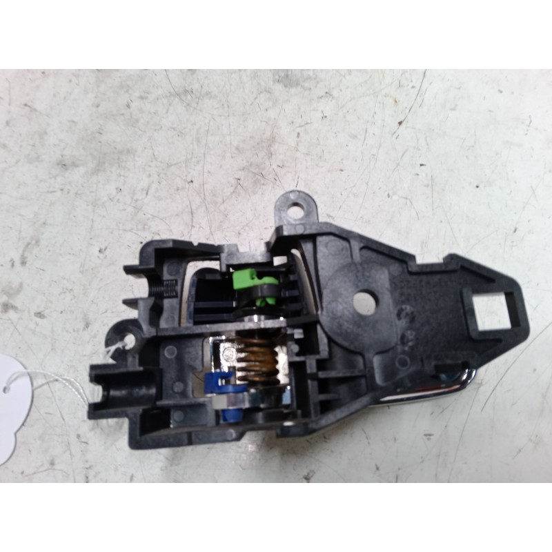 Recambio de maneta interior puerta delantera derecha para mitsubishi outlander ii (cw_w) 2.2 di-d referencia OEM IAM   