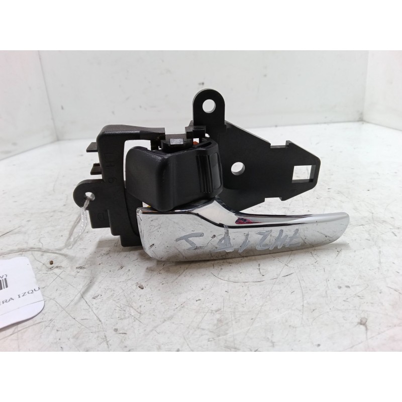Recambio de maneta interior puerta trasera izquierda para mitsubishi outlander ii (cw_w) 2.2 di-d referencia OEM IAM   