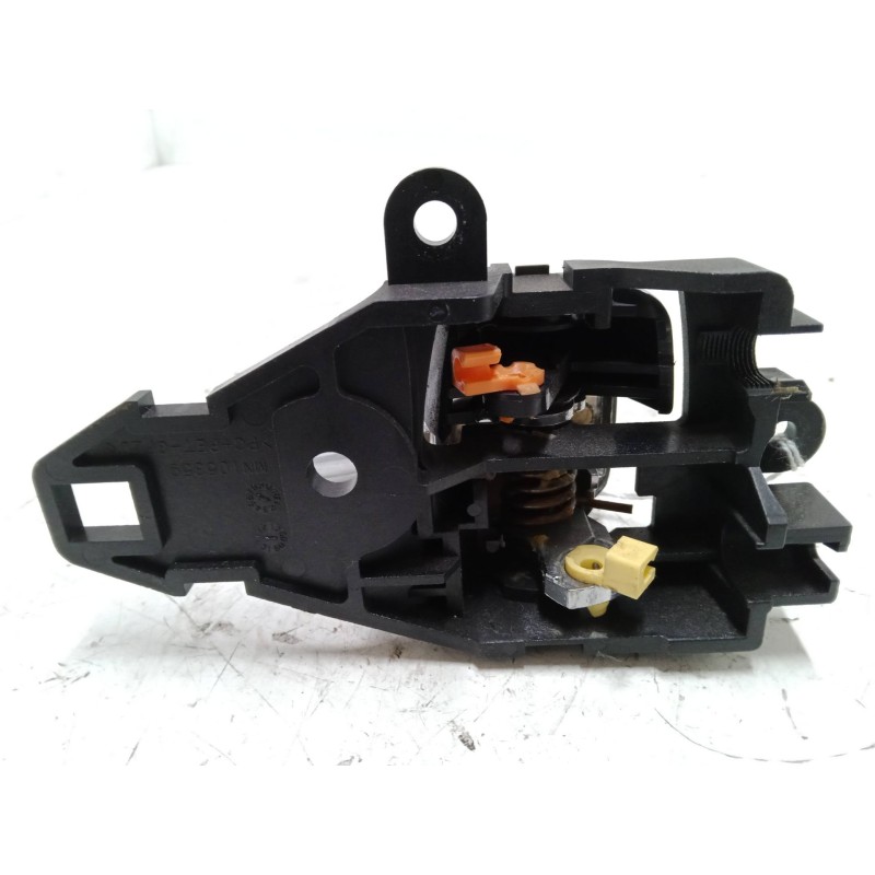 Recambio de maneta interior puerta trasera izquierda para mitsubishi outlander ii (cw_w) 2.2 di-d referencia OEM IAM    Recambio de maneta interior puerta trasera izquierda para mitsubishi outlander ii (cw_w) 2.2 di-d referencia OEM IAM