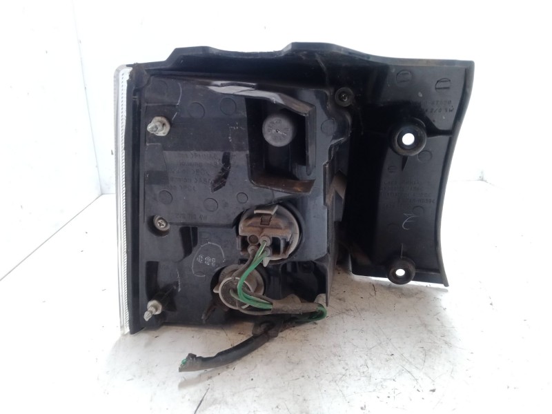 Recambio de piloto trasero derecho para mitsubishi outlander ii (cw_w) 2.2 di-d referencia OEM IAM    Recambio de piloto trasero derecho para mitsubishi outlander ii (cw_w) 2.2 di-d referencia OEM IAM