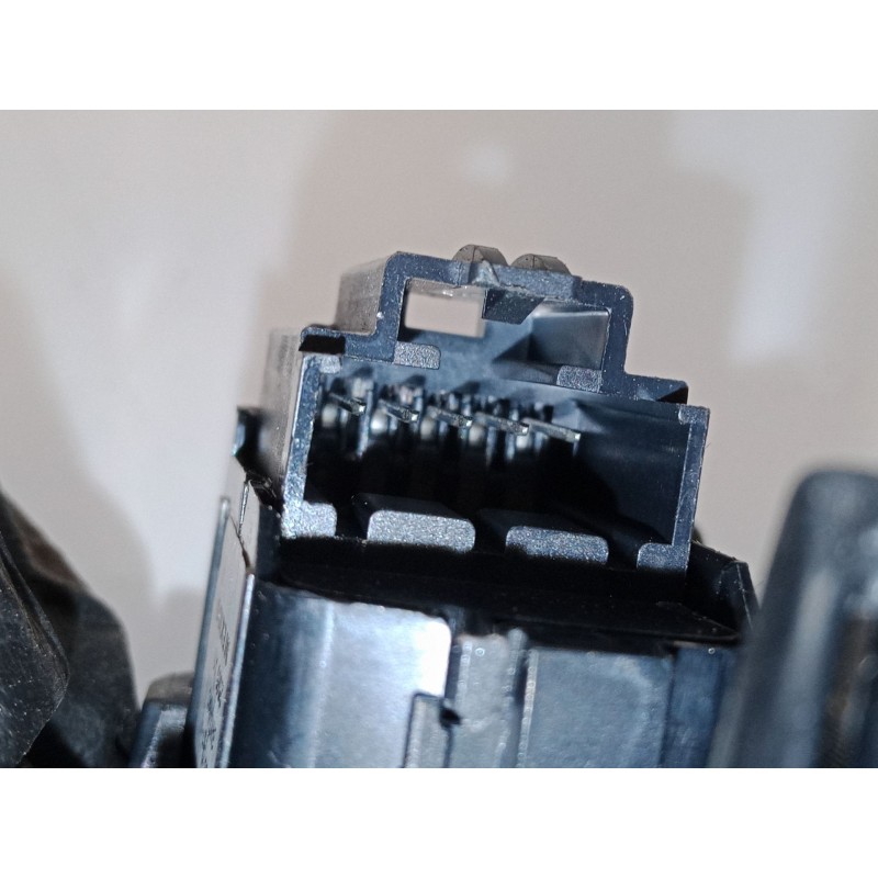 Recambio de maneta interior puerta delantera izquierda para ford focus iv (hn) 1.0 ecoboost referencia OEM IAM   