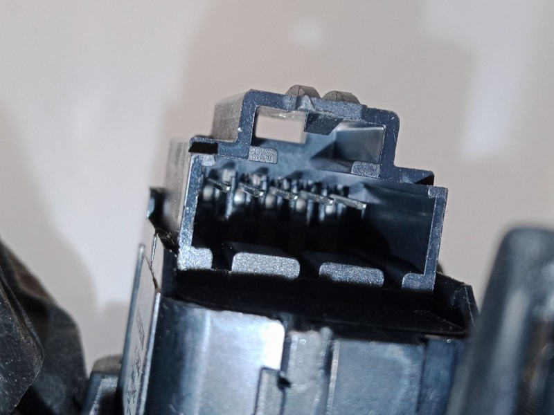 Recambio de maneta interior puerta delantera izquierda para ford focus iv (hn) 1.0 ecoboost referencia OEM IAM   