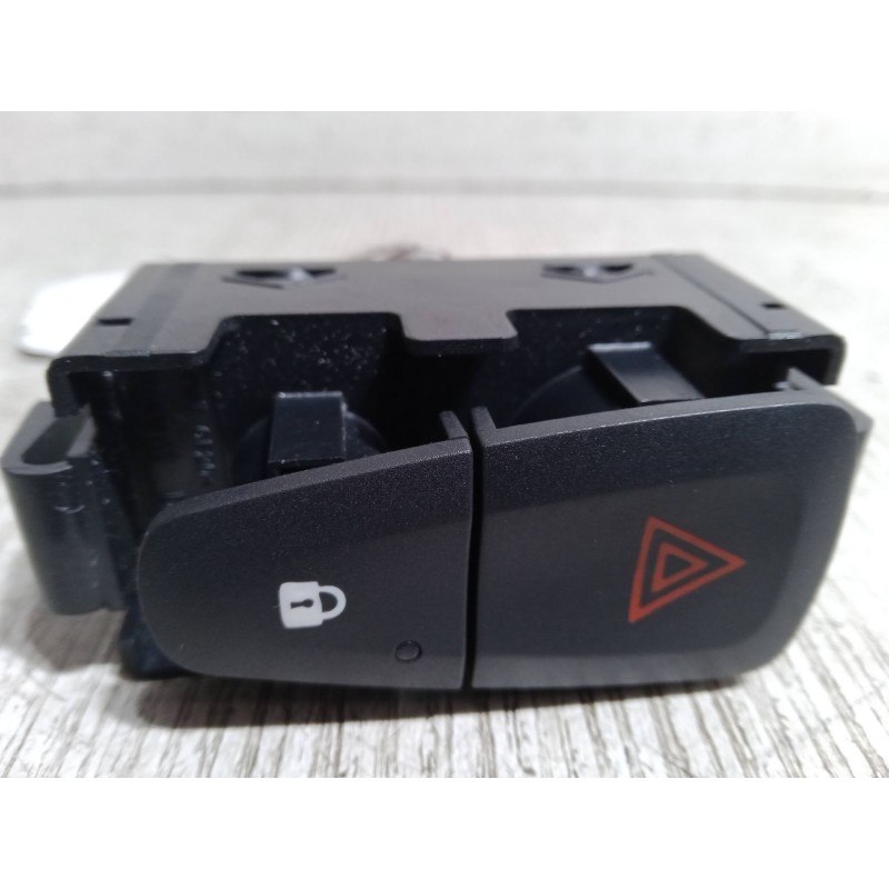 Recambio de warning para dacia sandero ii tce 90 (b8m1, b8ma) referencia OEM IAM   