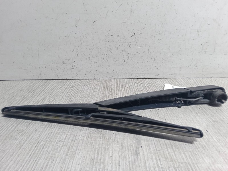 Recambio de brazo limpia trasero para dacia sandero ii tce 90 (b8m1, b8ma) referencia OEM IAM   