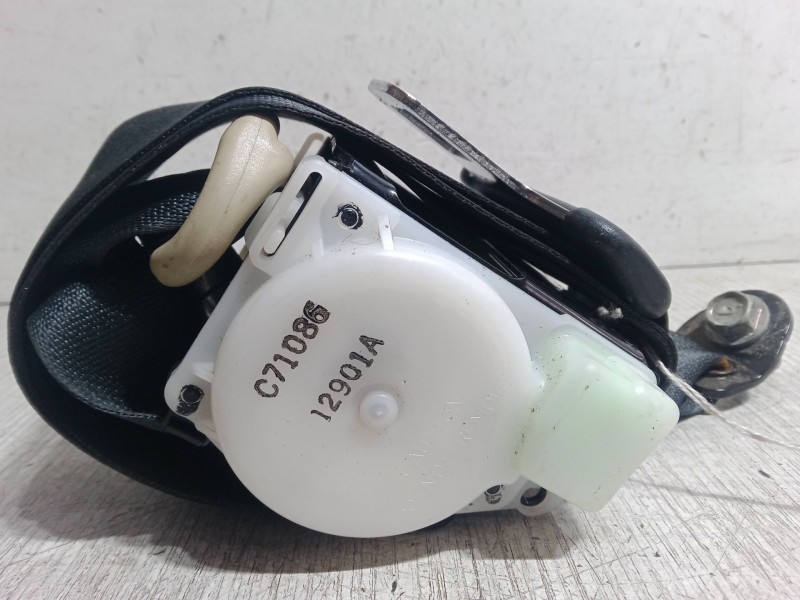 Recambio de cinturon seguridad trasero derecho para nissan micra iv (k13k, k13kk) 1.2 referencia OEM IAM   