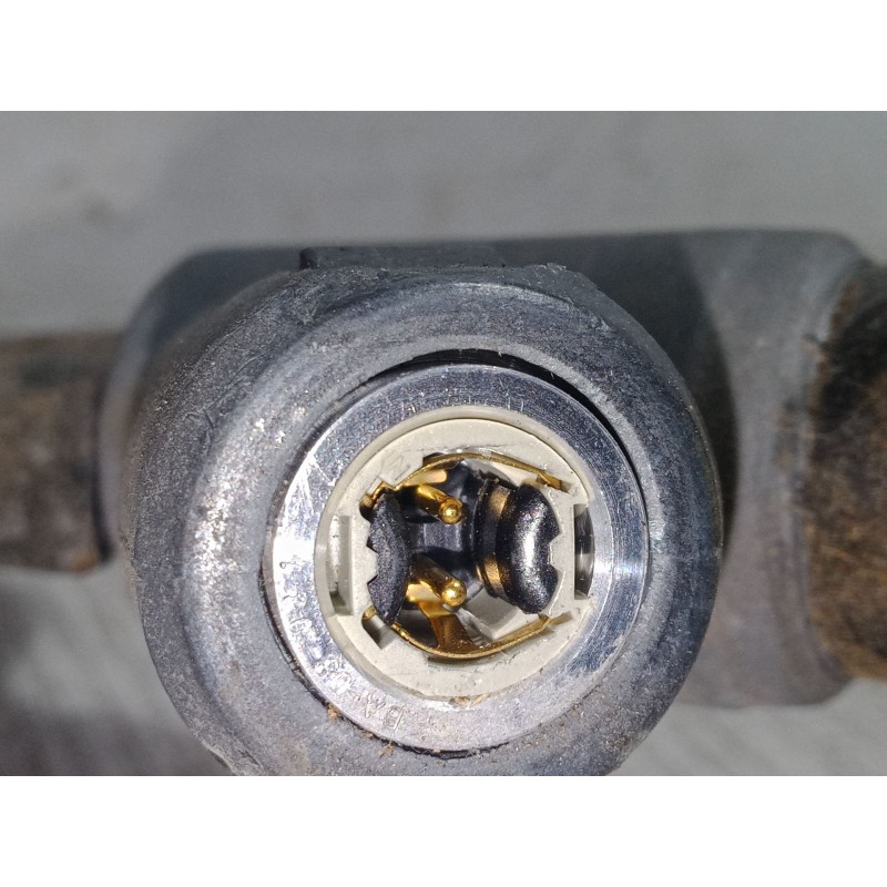 Recambio de anclaje cinturon delantero derecho para renault kangoo (kc0/1_) 1.5 dci (kc08, kc09) referencia OEM IAM    Recambio de anclaje cinturon delantero derecho para renault kangoo (kc0/1_) 1.5 dci (kc08, kc09) referencia OEM IAM