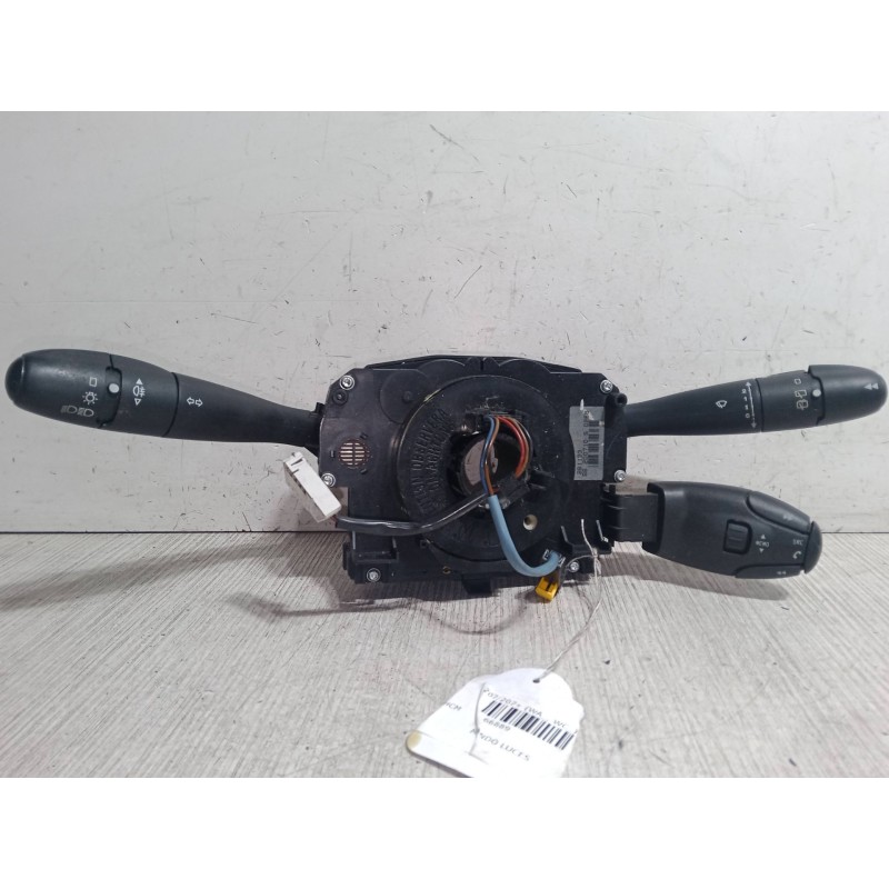 Recambio de mando luces para peugeot 207/207+ (wa_, wc_) 1.4 hdi referencia OEM IAM   