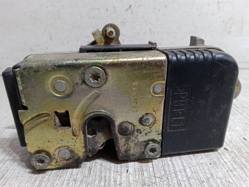 Recambio de cerradura puerta delantera izquierda para citroën c8 (ea_, eb_) 2.0 hdi referencia OEM IAM    Recambio de cerradura puerta delantera izquierda para citroën c8 (ea_, eb_) 2.0 hdi referencia OEM IAM