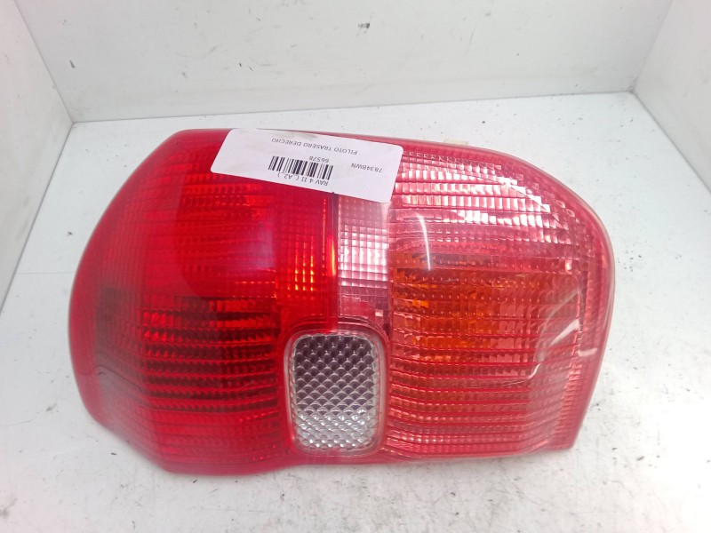 Recambio de piloto trasero derecho para toyota rav 4 ii (_a2_) 1.8 (zca25_, zca26_) referencia OEM IAM    Recambio de piloto trasero derecho para toyota rav 4 ii (_a2_) 1.8 (zca25_, zca26_) referencia OEM IAM