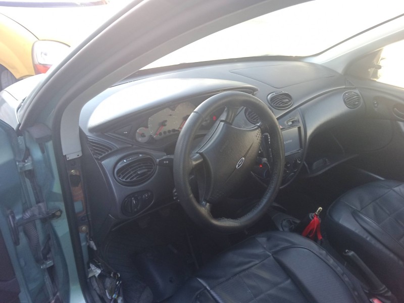 ford focus i (daw, dbw) del año 2001