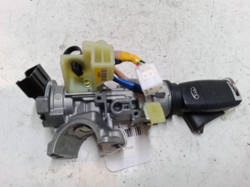 Recambio de clausor para kia rio iv (yb, sc, fb) 1.0 t-gdi 100 referencia OEM IAM 81910D3000  