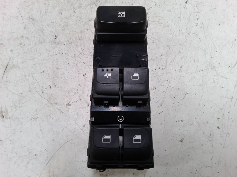 Recambio de mando elevalunas delantero izquierdo para kia rio iv (yb, sc, fb) 1.0 t-gdi 100 referencia OEM IAM 93570H8000  