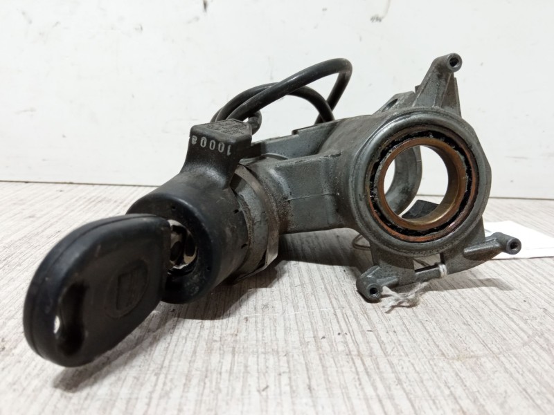 Recambio de clausor para seat arosa (6h1) 1.7 sdi referencia OEM IAM 357905851F  