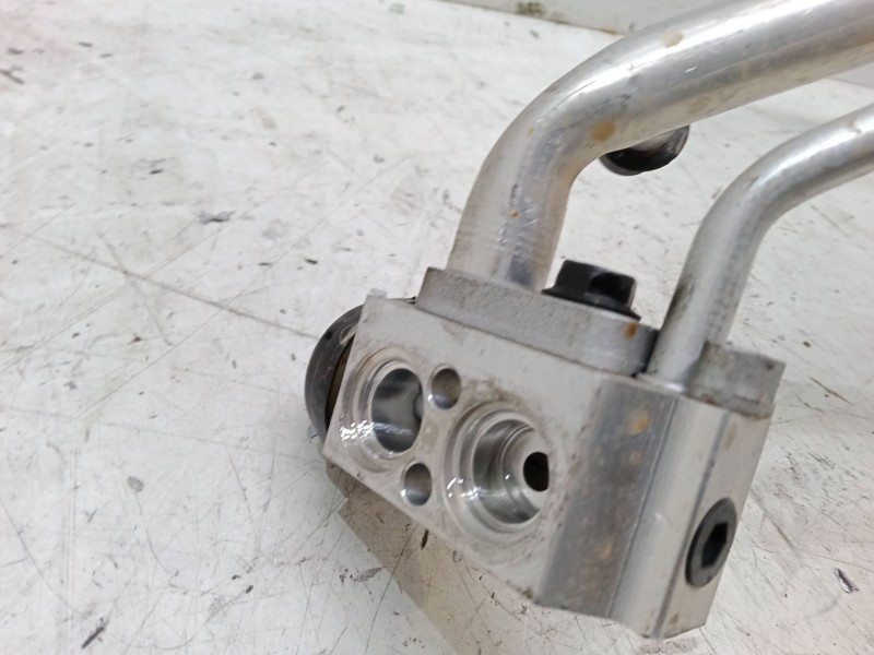 Recambio de tubos aire acondicionado para kia rio iv (yb, sc, fb) 1.0 t-gdi 100 referencia OEM IAM   