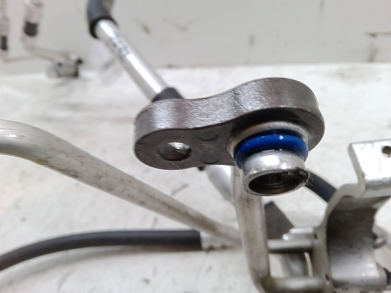 Recambio de tubos aire acondicionado para kia rio iv (yb, sc, fb) 1.0 t-gdi 100 referencia OEM IAM   