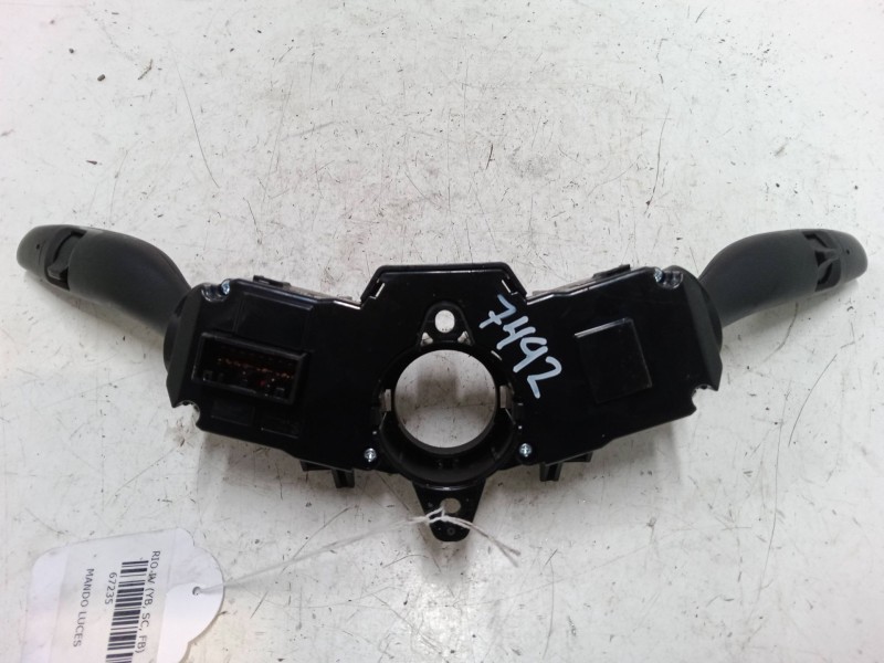 Recambio de mando luces para kia rio iv (yb, sc, fb) 1.0 t-gdi 100 referencia OEM IAM   
