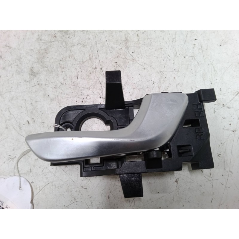 Recambio de maneta interior puerta trasera derecha para kia rio iv (yb, sc, fb) 1.0 t-gdi 100 referencia OEM IAM   