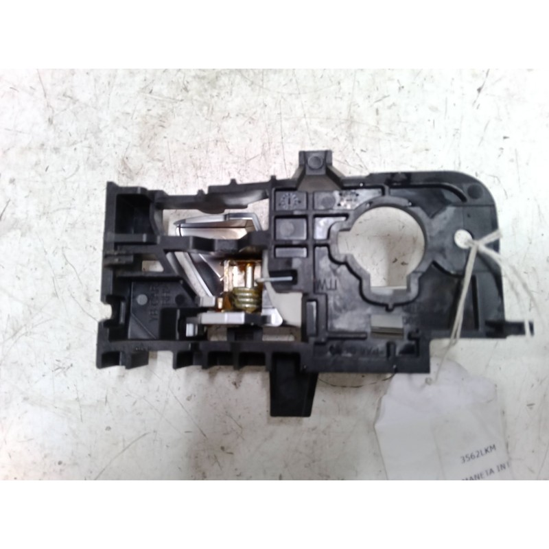 Recambio de maneta interior puerta trasera derecha para kia rio iv (yb, sc, fb) 1.0 t-gdi 100 referencia OEM IAM   