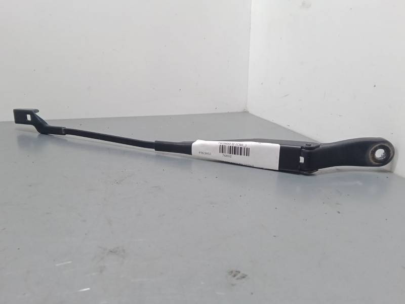 BRAZO LIMPIA DELANTERO IZQUIERDO 