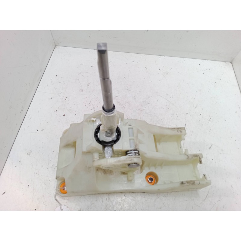 Recambio de palanca cambio para kia rio iv (yb, sc, fb) 1.0 t-gdi 100 referencia OEM IAM   