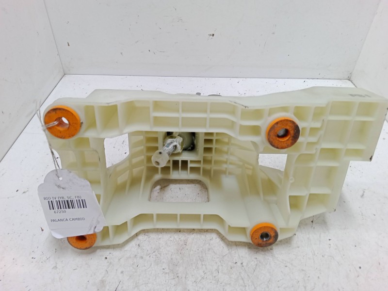 Recambio de palanca cambio para kia rio iv (yb, sc, fb) 1.0 t-gdi 100 referencia OEM IAM   