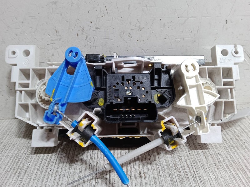 Recambio de mando calefaccion / a/a para dacia sandero 1.2 16v referencia OEM IAM N106278B  