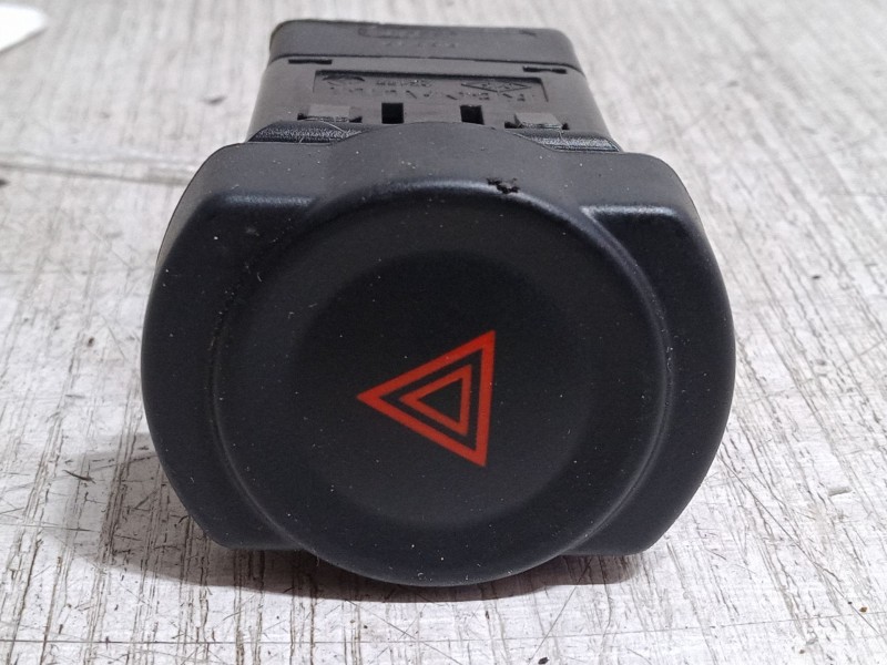 Recambio de warning para dacia sandero 1.2 16v referencia OEM IAM   