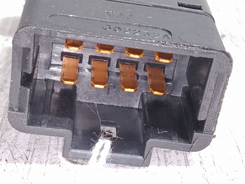 Recambio de warning para dacia sandero 1.2 16v referencia OEM IAM    Recambio de warning para dacia sandero 1.2 16v referencia OEM IAM