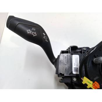 MANDO LUCES AV6T13335AE 