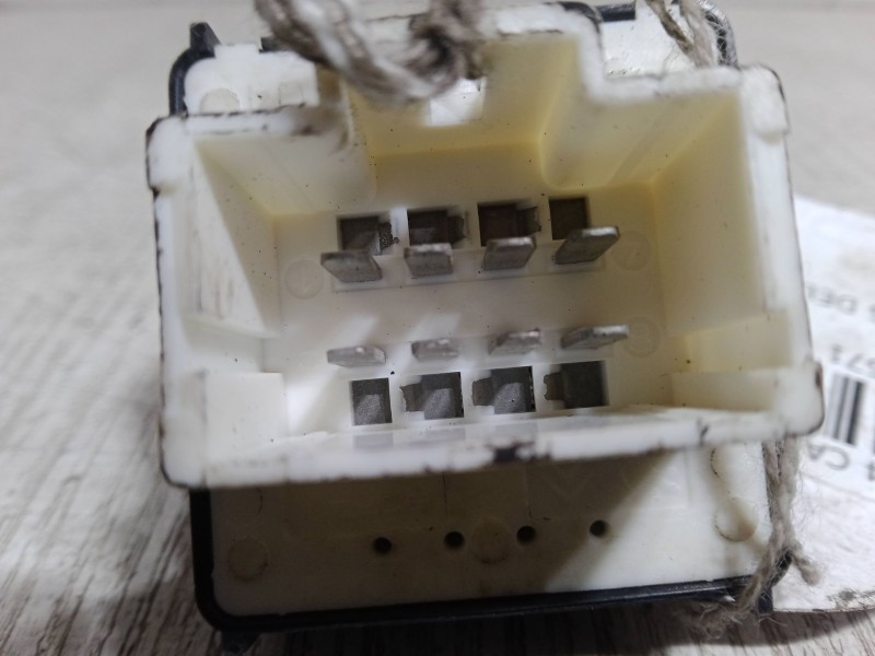 Recambio de mando elevalunas delantero izquierdo para citroën c4 cactus 1.2 thp 110 referencia OEM IAM   